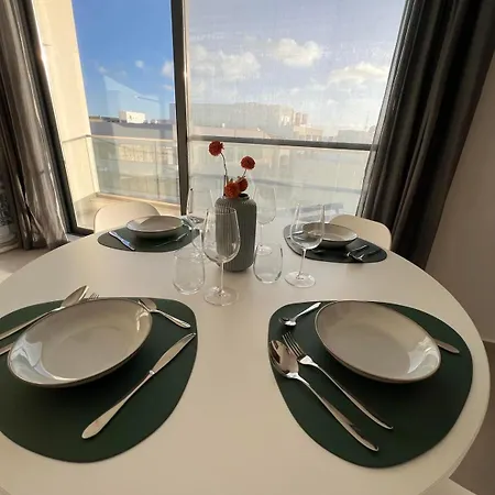 Cosy In A Location * Msida